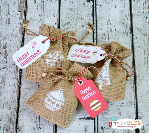DIY Stamped Holiday Burlap Bags | TodaysCreativeBlog.net